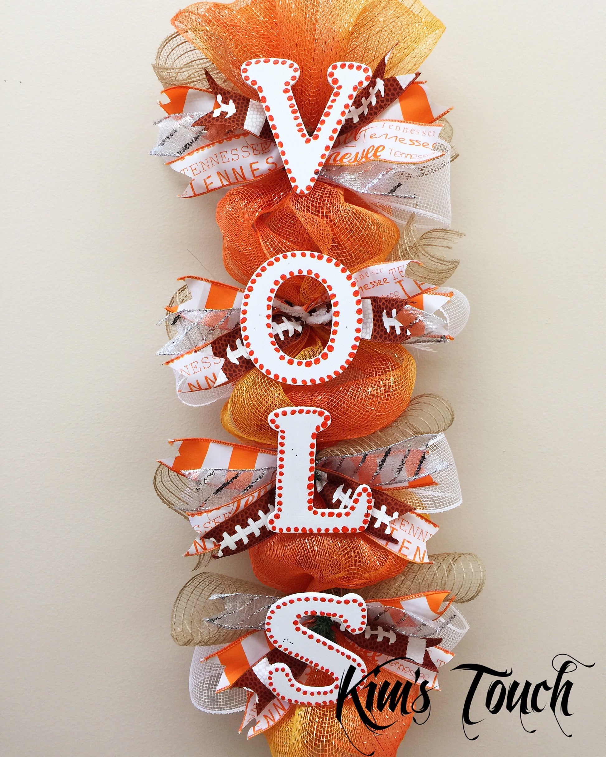 Mesh Vertical Wreath | Vertical Sport Wreath | Kim's Touch